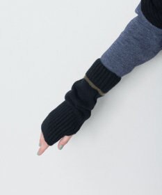TRICOTE LINE RIB ARM WARMERS／ラインリブアームウォーマー