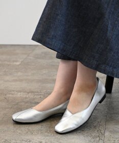 Pointer 日本製 本革Vカットパンプス