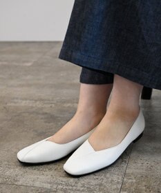 Pointer 日本製 本革Vカットパンプス