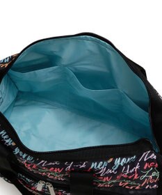 LeSportsac DELUXE MED WEEKENDER/NYCスクリプトブラック