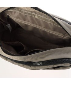 Y'SACCS 【Y’SACCS vous et】 フロントポケットショルダー