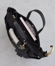 Maison de FLEUR 撥水加工リボンチャームマルチポケットトートS