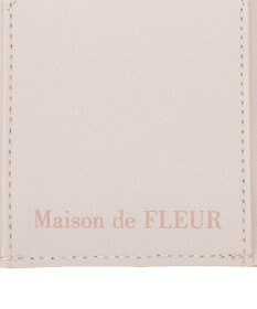 Maison de FLEUR リボン刺繍ミニウォレット