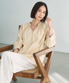 UNFILO ストライプレース ギャザーブラウス