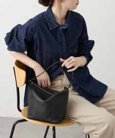 russet 《3/4～価格改定》ソフトレザーシンプルショルダーバッグ(CE-1328-WEB)