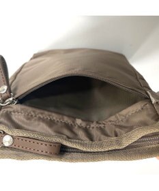 Y'SACCS テープデザインポシェット