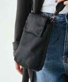 russet ≪500mlペットボトルが入る≫ナイロン多機能ミニショルダーバッグ(CE-1613)