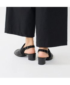 ing <ing>カバードバックストラップサンダル