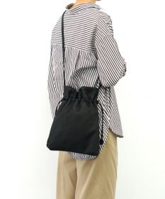 FOLNA RD ソフトレザー巾着ショルダーバッグ