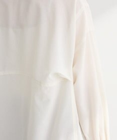 Green Parks 金ボタン裾ドロストシャツ