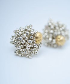 monshiro ドットプチ ピアス