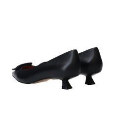 INTER-CHAUSSURES 【ANGEL ALARCON】ポインテッドトウオーナメントパンプス