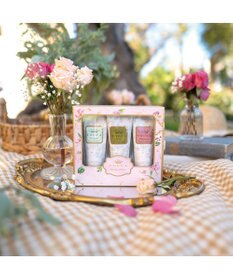 TOCCA CREMAVELOCE ハンドクリーム