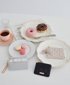Maison de FLEUR リボンキルティングフラグメントケース