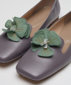 muuc 花刺繍モチーフのパンプス