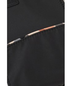 DAKS 軽量ナイロン×牛革 ハウスチェックディテール ネックポーチ