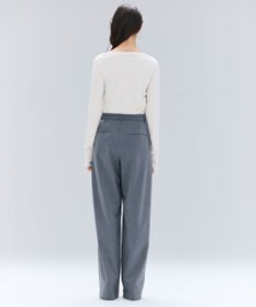 BEIGE， 【洗える・BAILA掲載】BUTLER / ストレッチベロアボートネックカットソー