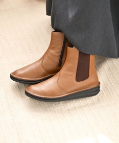 Pointer 本革軽量サイドゴアステッチショートブーツ