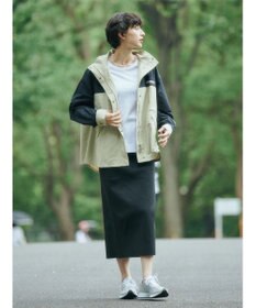 AMERICAN HOLIC ＦＩＲＳＴ　ＤＯＷＮ　バックフレアマウンテンパーカー