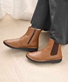 Pointer 本革軽量サイドゴアステッチショートブーツ