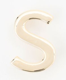 ICB イニシャルブローチトップ