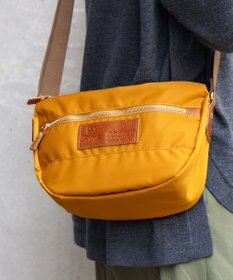 FOLNA RD ユニセックスナイロン ショルダー M-SIZE