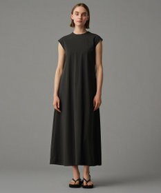 uncrave 【撥水・接触冷感・UVカット・洗濯機洗い可】マルチファンクションナイロン ワンピース（uncrave STANDARD）