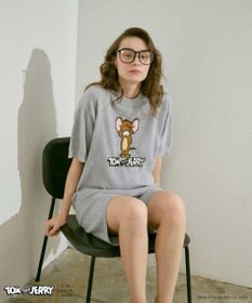 une nana cool トムとジェリー × une nana cool なめらかふわふわプルオーバー&ハーフパンツセット