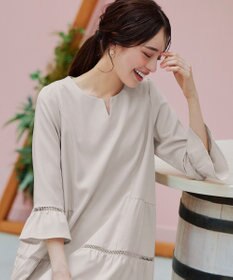 Tiaclasse L 【洗える】はしごレースフレアスリーブチュニックブラウス