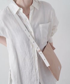 russet バイカラーレザーベルトフラットショルダーバッグ(SF-278)