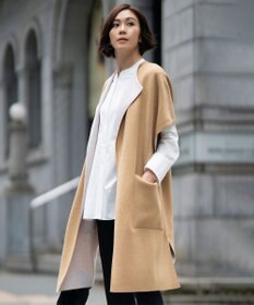 自由区 【洗える】リバーシブルニットジレ