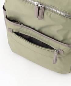 Y'SACCS 【ナイロンタフタ×リサイクルレザー】デイリーリュック