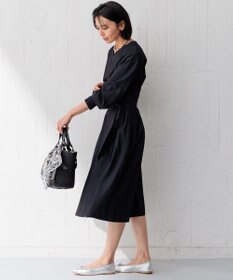 23区 【洗える】ヴィンテージライトタフタ タック ワンピース