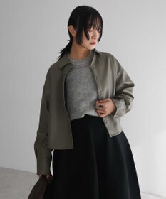 Green Parks ショート丈フェイクレザーシャツ