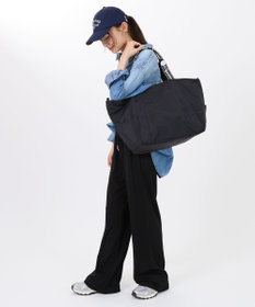 LeSportsac E/W REVERSIBLE PKT TOTE/ロゴジャカードブラックT