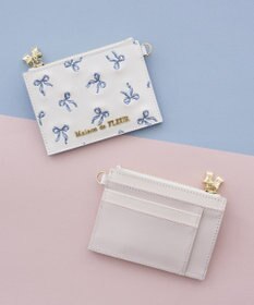 Maison de FLEUR リボン刺繍カードケース