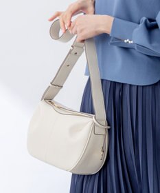 組曲 ハーフムーンショルダー バッグ