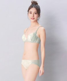 Wing ブラジャー もちっとふんわり触感 自然なまるみのあるバストをメイク やさしいつけごこち 【もちっとふわっとブラ】 KB2368 ウイング／ワコール