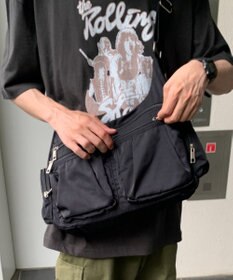 WEGO ポーチ付きナイロンショルダーバッグ