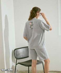 une nana cool トムとジェリー × une nana cool なめらかふわふわプルオーバー&ハーフパンツセット