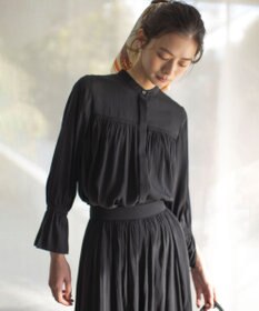 組曲 アクセサリーモチーフシルクスカーフ