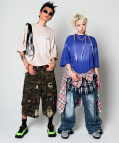 WEGO 【ユニセックス着用ITEM】バックスタッズグラフィックT（SS）