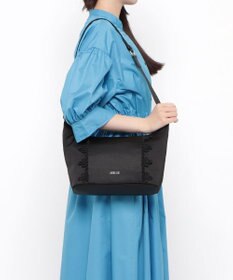 ANNA SUI タフィ ショルダーバッグ