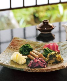 たち吉 【たち吉】松禄 角皿〈1枚〉 伊賀焼