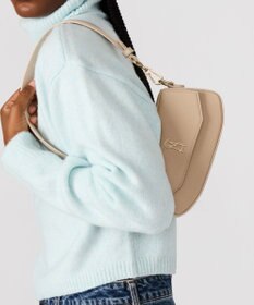 STEVE MADDEN BTAIGA ラウンドフラップショルダー2WAYバッグ