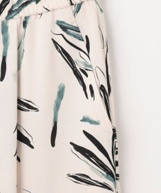 23区 【洗える】スリークボタニカルプリント ドロスト パンツ