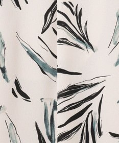 23区 【洗える】スリークボタニカルプリント ドロスト パンツ