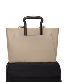 TUMI VOYAGEUR 「ヴァレッタ」ミディアム・トート