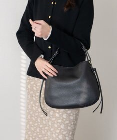 INTER-CHAUSSURES 【LORISTELLA】シュリンクレザーハンドバッグ