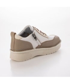 ing <ing>【サスティナブル】厚底レースアップスニーカー